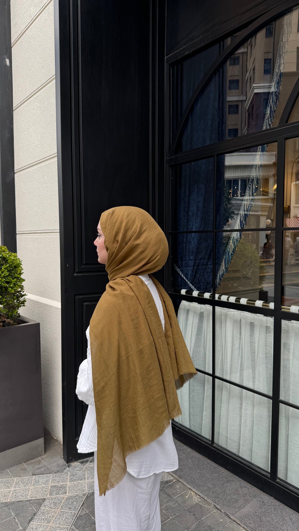 Claire Pamuk  Şal-Çöl Bronz-ŞAL