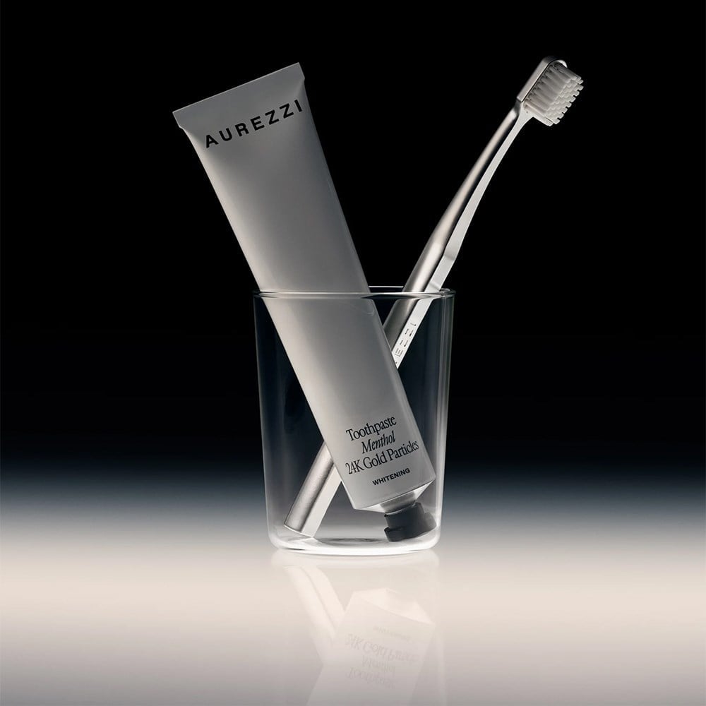 Aurezzi Menthol Mentol Aromalı 24K Altın Parçacıkları Beyazlatıcı Diş Macunu 75Ml