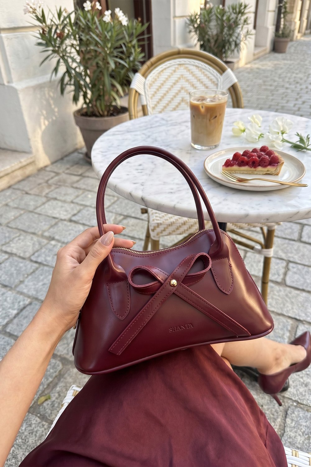 Bordo D73 Fiyonk Detaylı Fermuarlı Uzun Askılı Şık Günlük Kullanım Kadın El ve Omuz Çantası