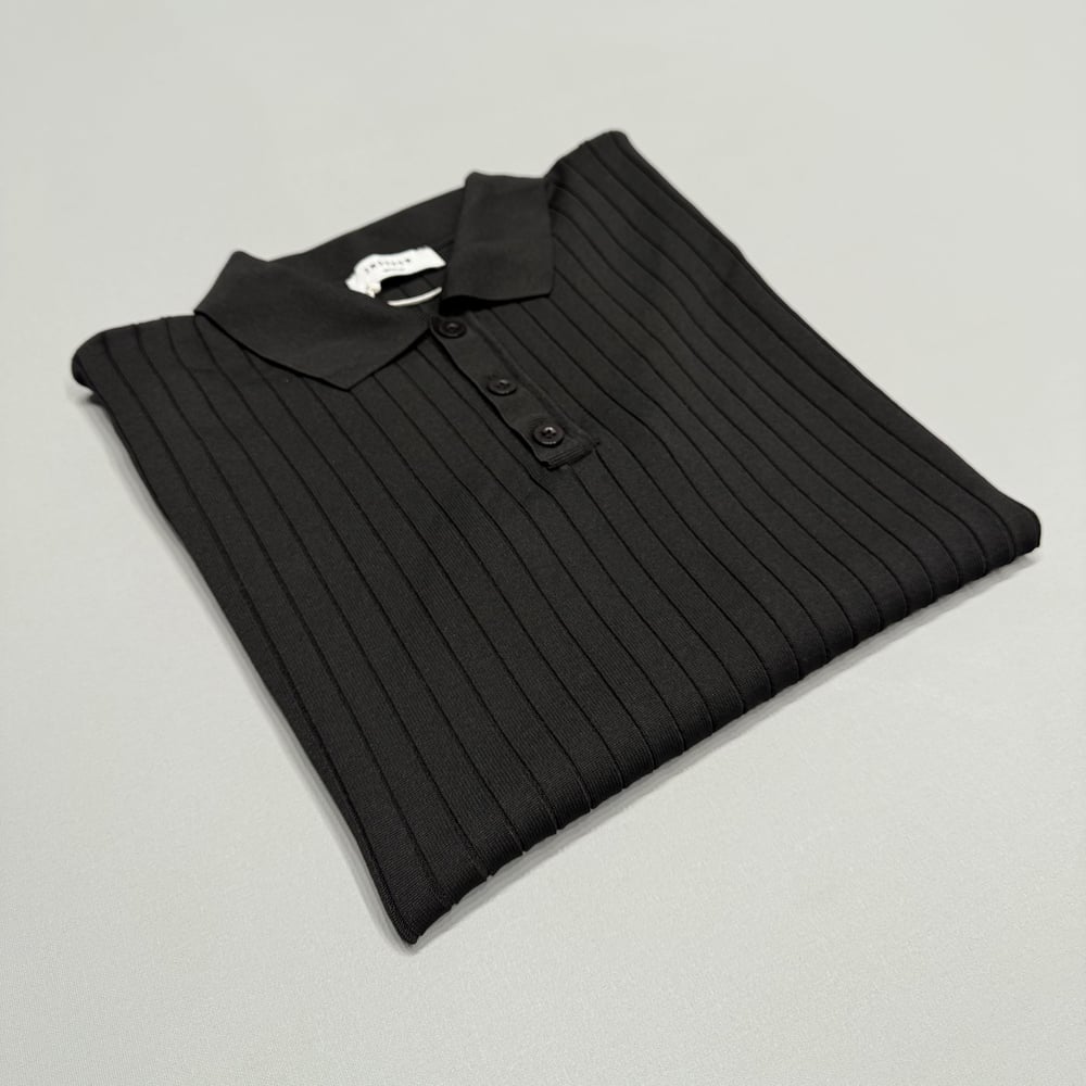 Normal Kalıp Şerit Desenli Siyah Polo Yaka T-shirt