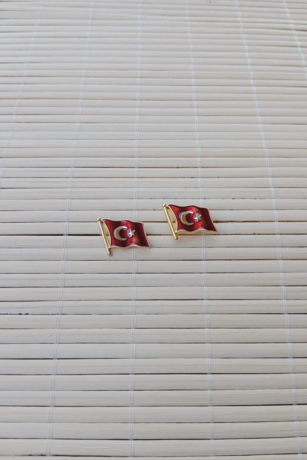 2 Adet Dalgalanan Bayrak Sarrafiyeli Taki Ceket Yaka İgnesi Yaka Rozet