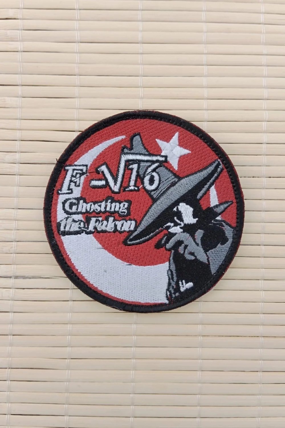 F V 16 Ghosting The Falcon Yazili Nakis İslemeli Arma Pec Patch