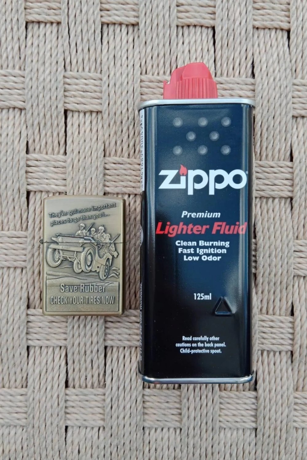 Ozel Tasarim Sari Renkli Save Rubber Yazili Kabartmali Premium Zippo Cakmak
