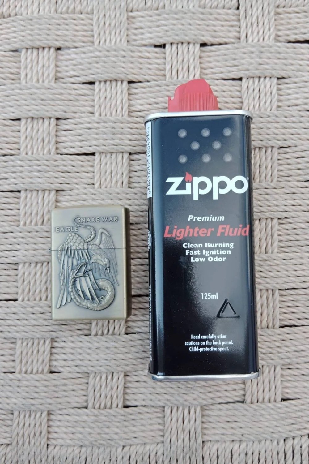 Ozel Tasarim Sari Renkli Snake War Eagle Yazili Kabartmali Premium Zippo Cakmak