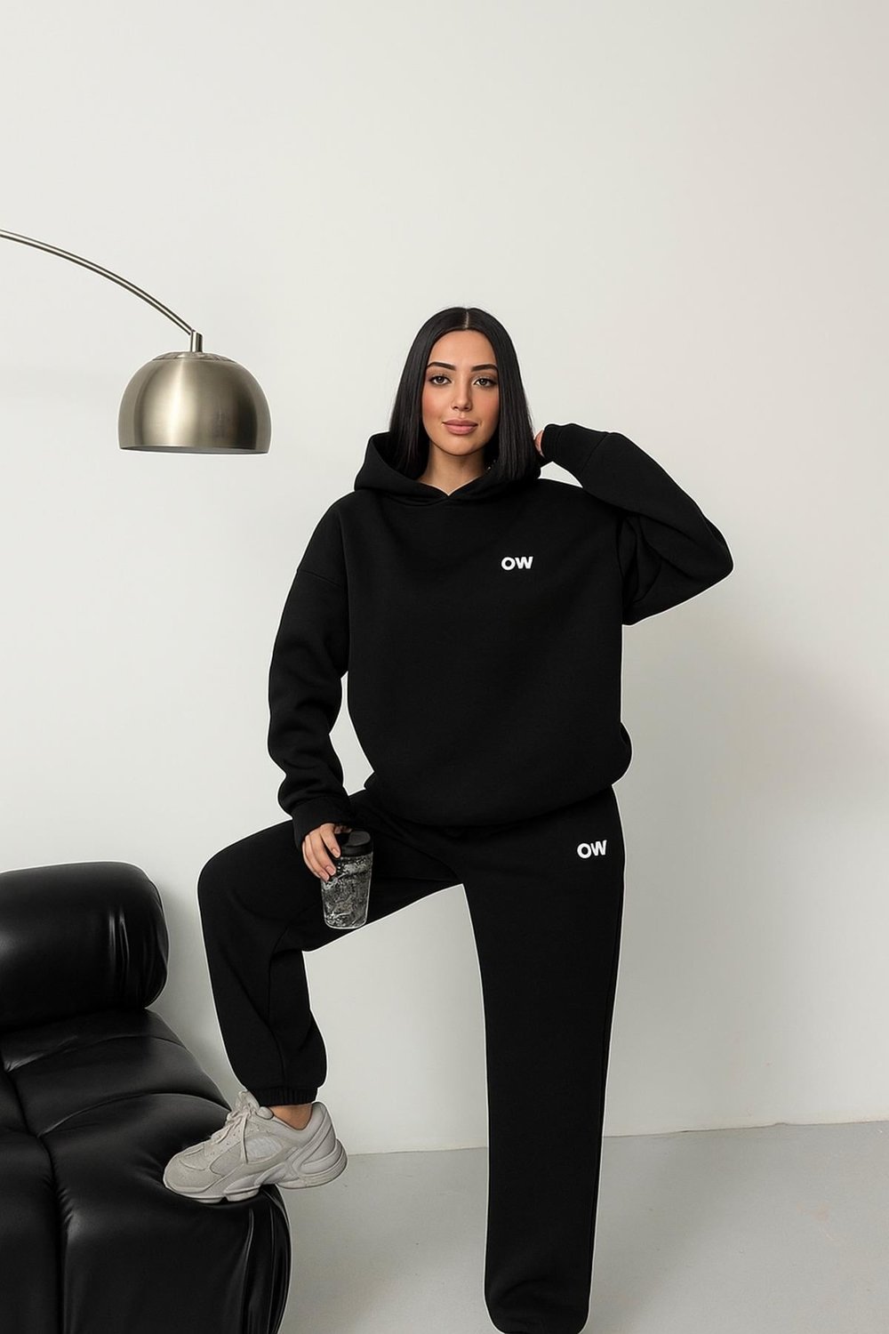 OVERSİZE NAKIŞ DETAYLI 3 İPLİK ŞARDONLU EŞOFMAN TAKIMI