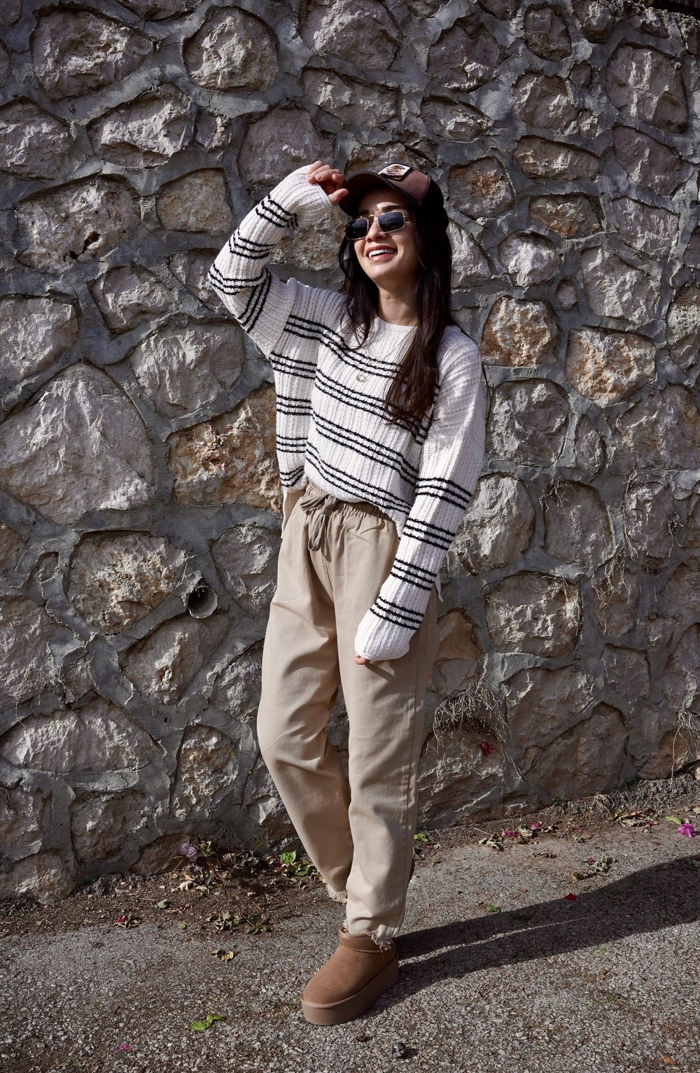 Rahat Kesim Lastikli Camel Pantolon