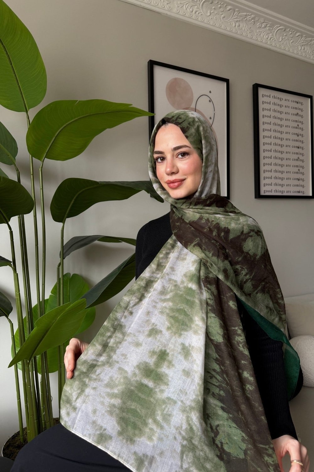 Batik Desenli Koton Şal-Haki
