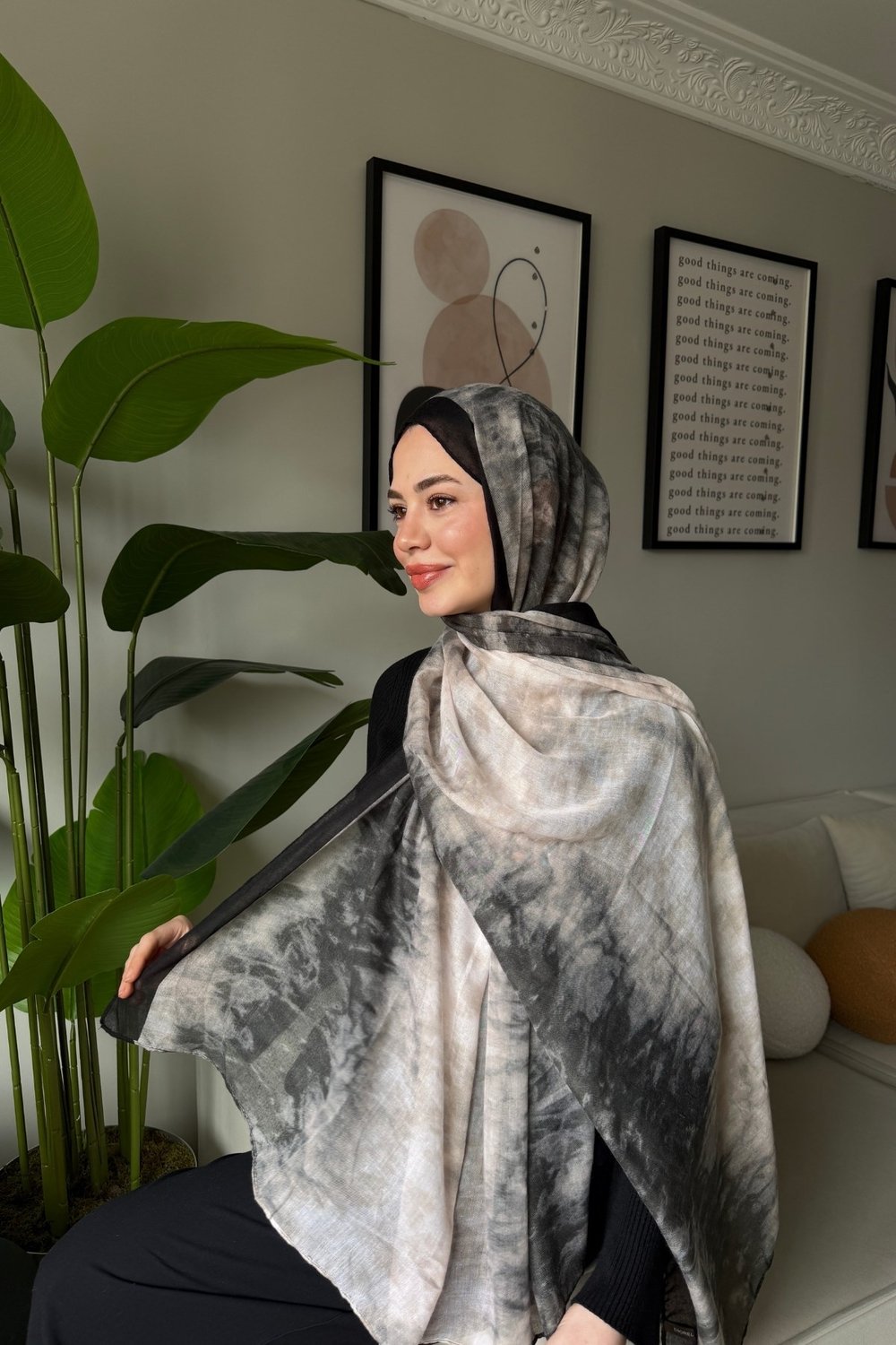 Batik Desenli Koton Şal-Siyah