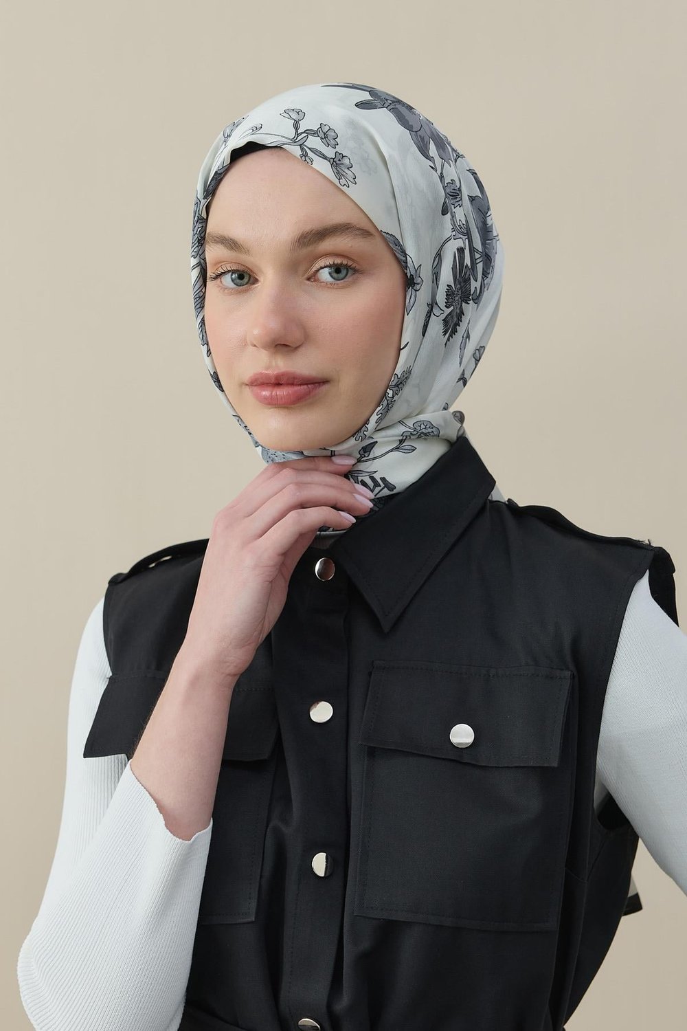 Flora Luxe Vual İpek Şal Siyah Gri