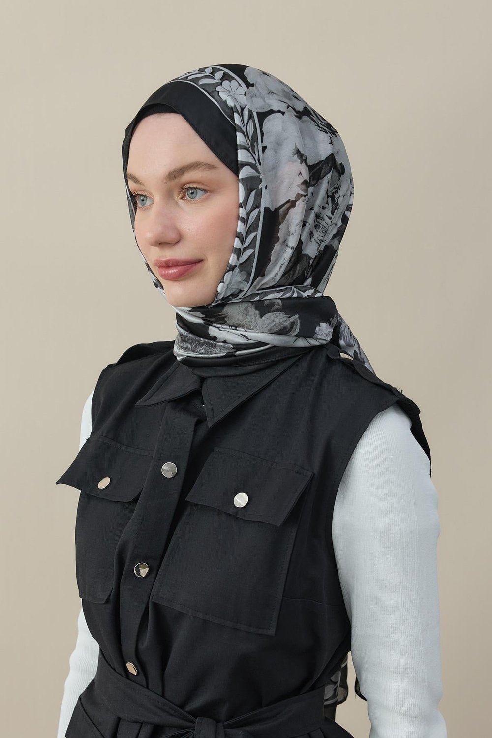 Gül Desen İpek Vual Şal Siyah