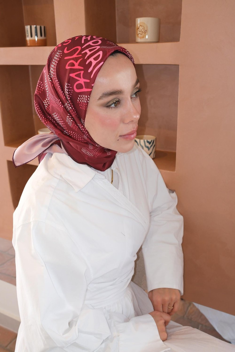 Yazı Desen Twill İthal Eşarp Kırmızı