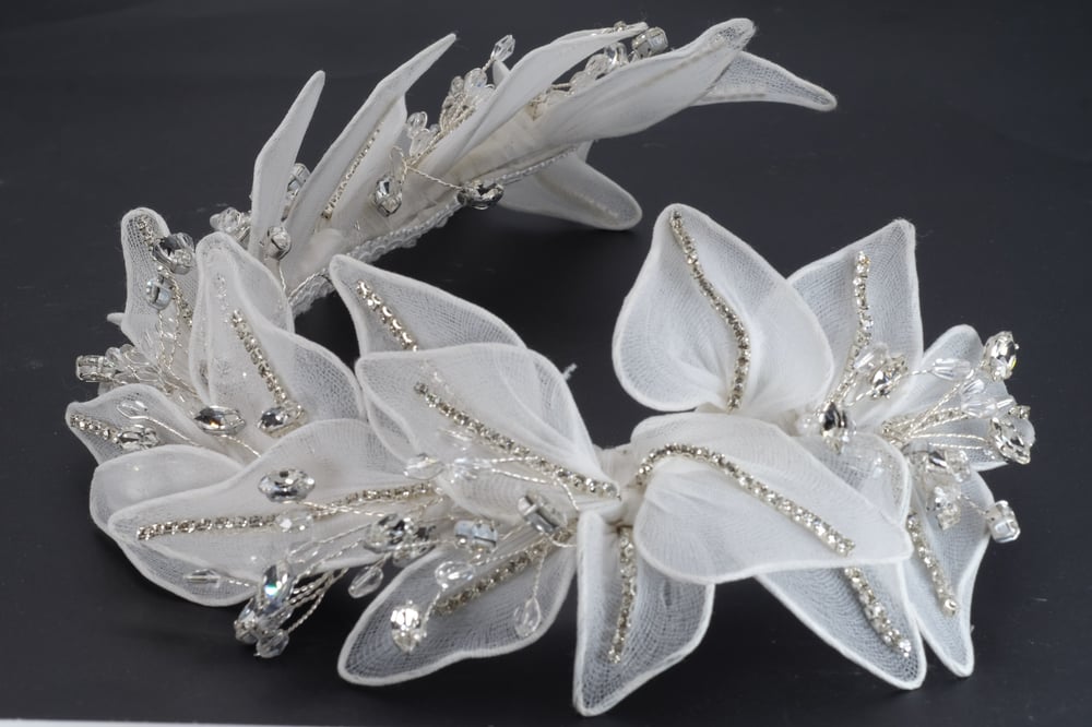 Alya Bridal Crown