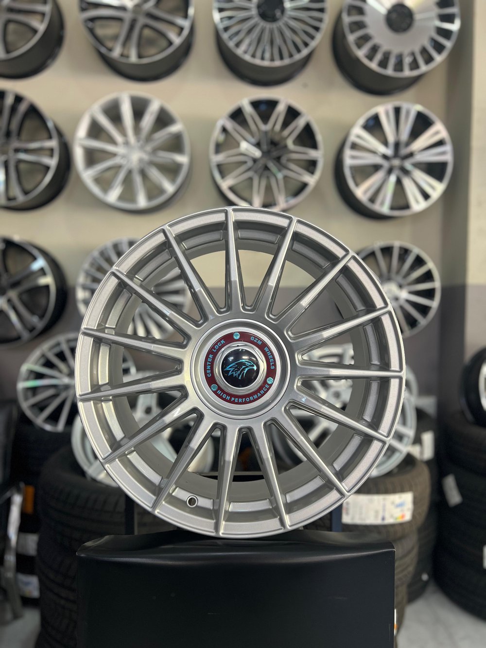18 İNÇ 5X112 OZ RACİNG ULTRALEGGERA  SİLVER JANT MODELİ (4ADET)