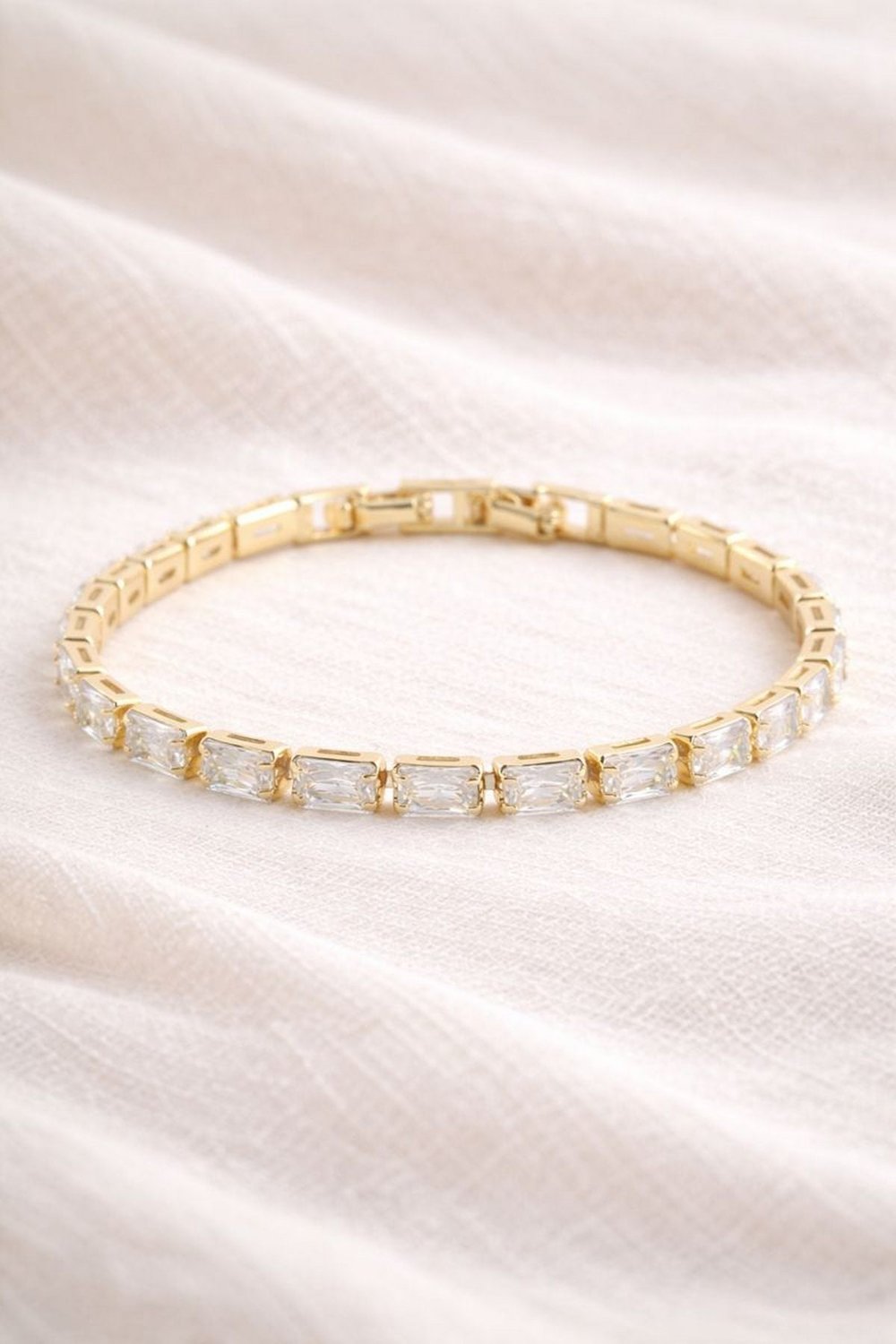 VIP 14 K Baget Taşlı Gold Tennis Bileklik Gold