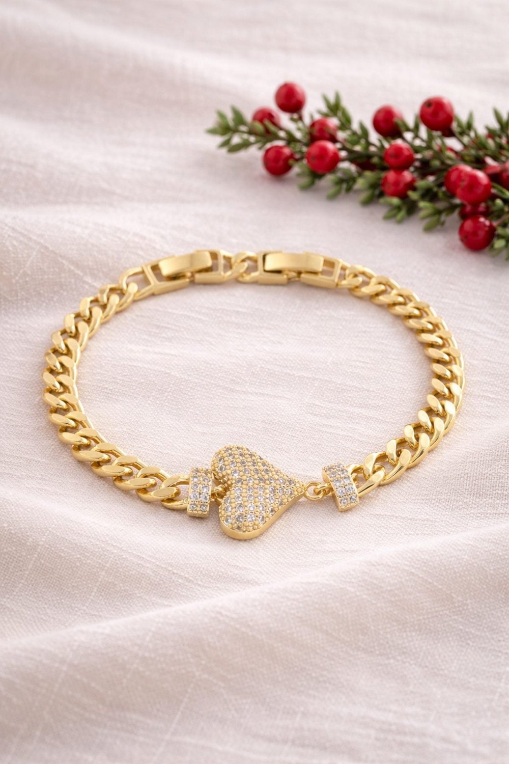 VIP 14 K Kalp Zirkon Taşlı Gold Zincir Bileklik Gold