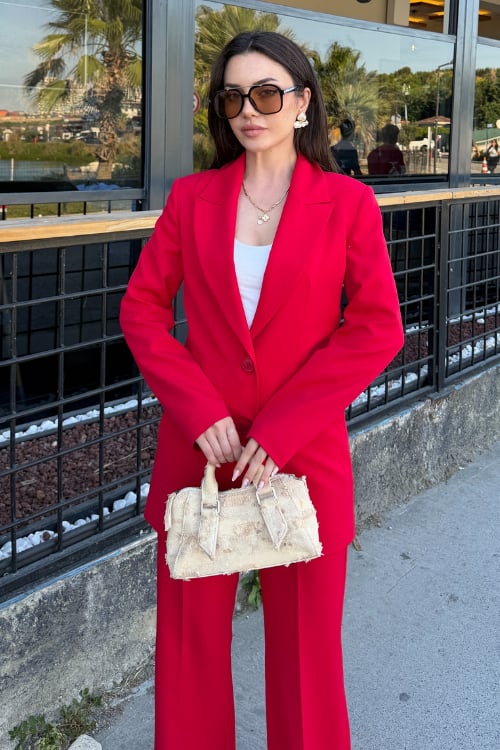ÇİFT DÜĞMELİ BLAZER TAKIMI