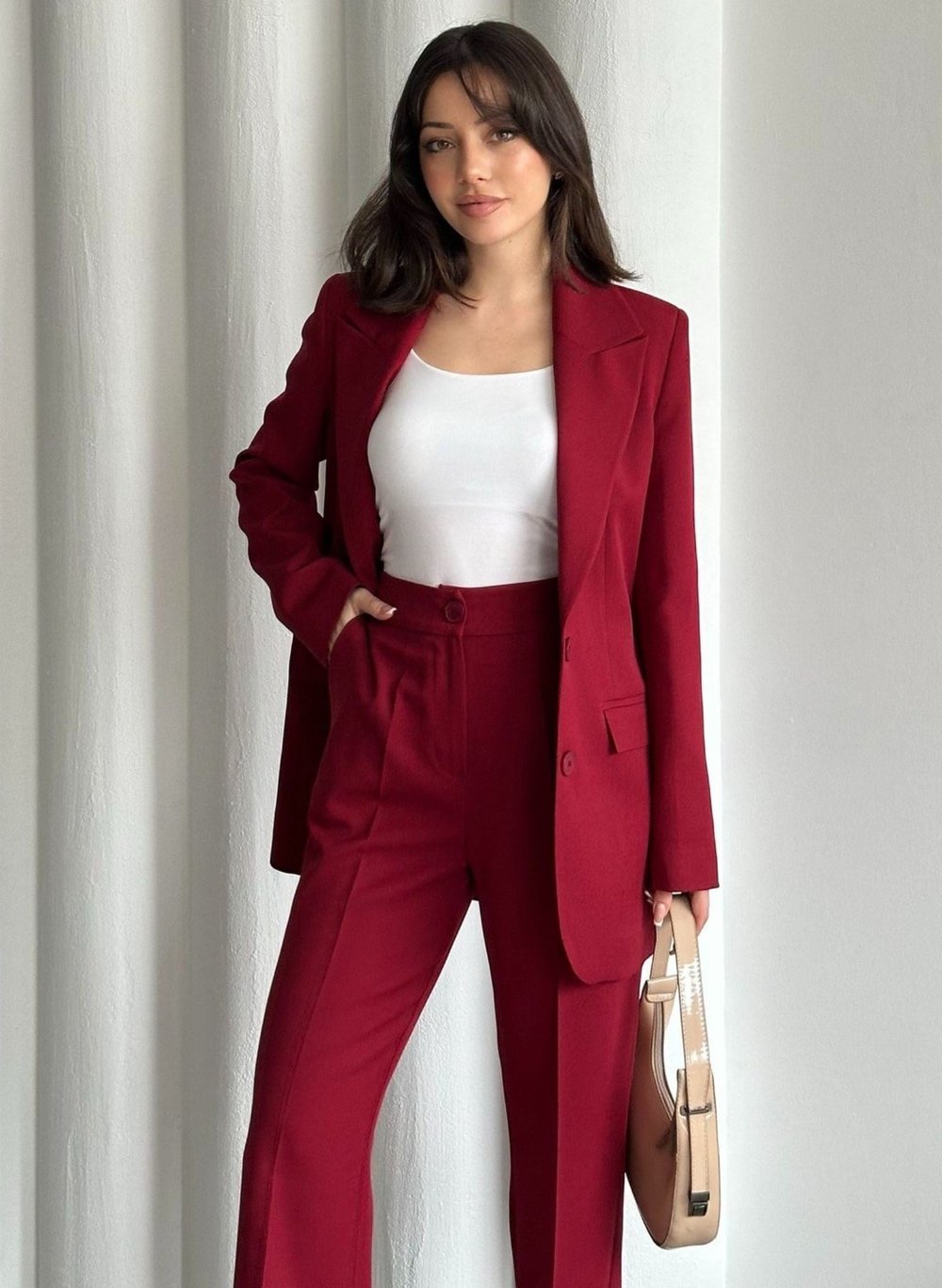 ÇİFT DÜĞMELİ BLAZER TAKIMI