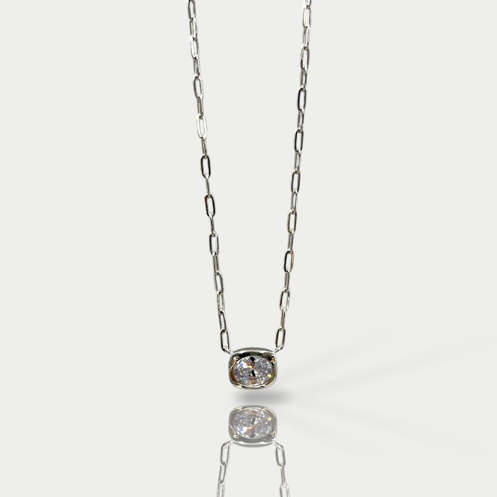 Oval Zirkon Taşlı Premium  Seri Gümüş Kolye