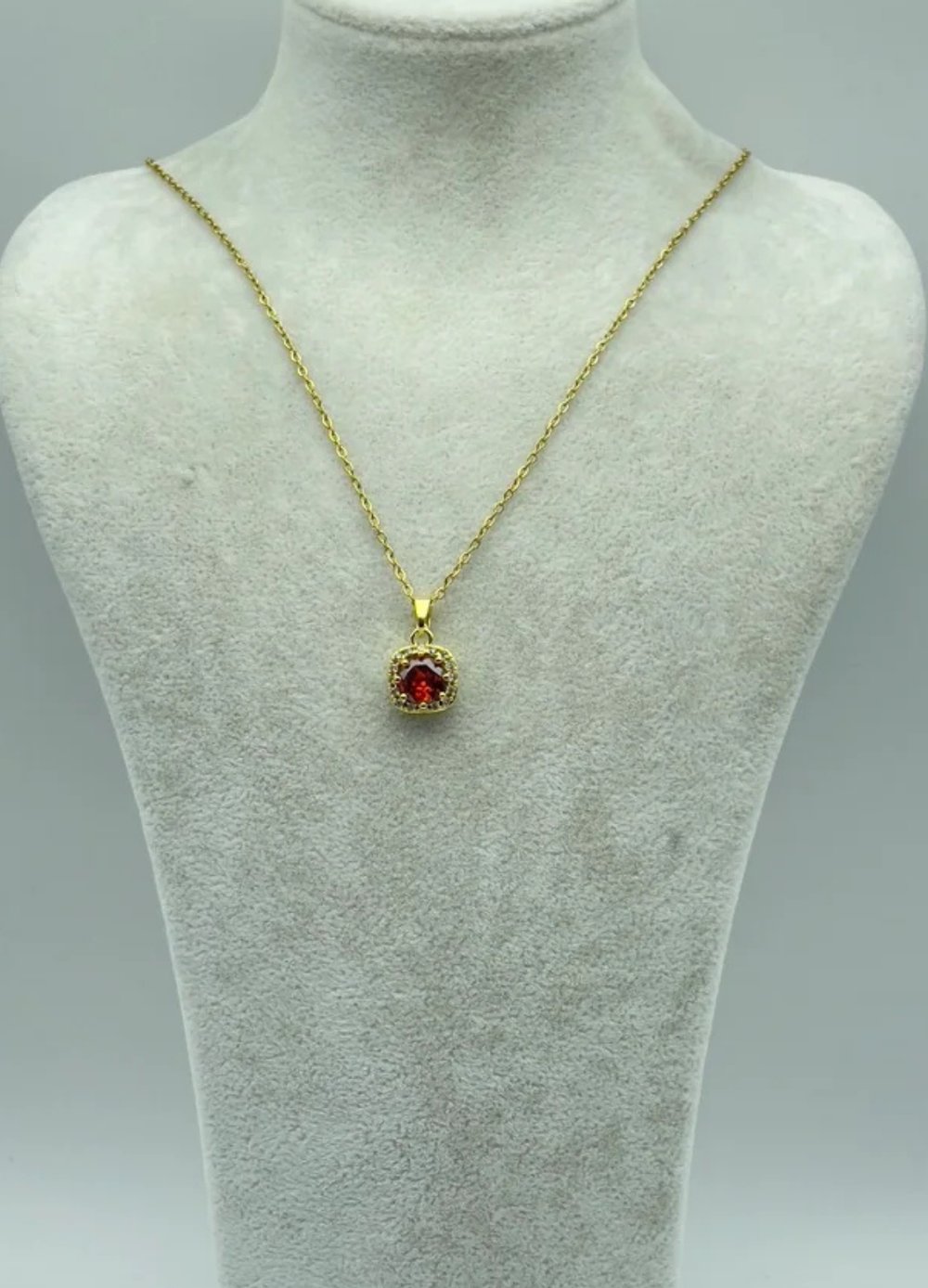 Çelik Gold Kırmızı Taşlı Tek Taş Kolye - 25-ctr189