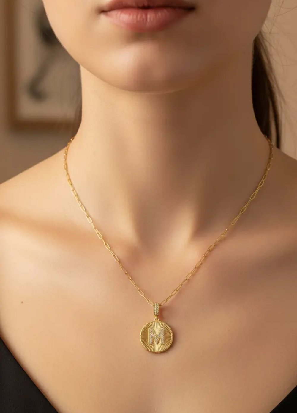 Çelik Gold Madalyon M Harf Kolye - 25-clkk207