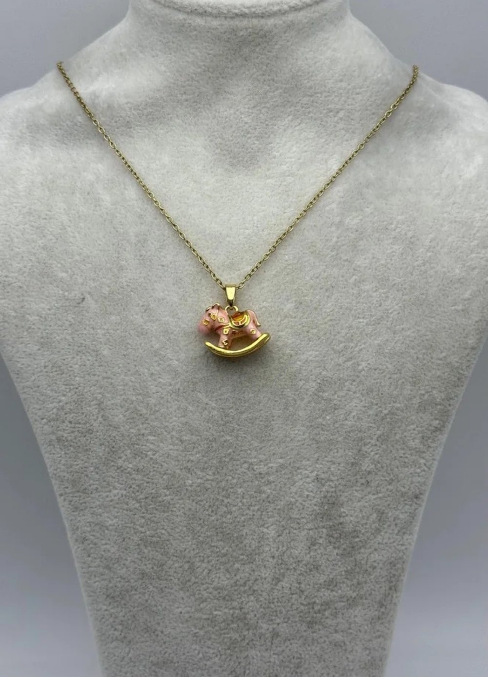 Çelik Gold Sevimli At Kolye - 25-ctr310