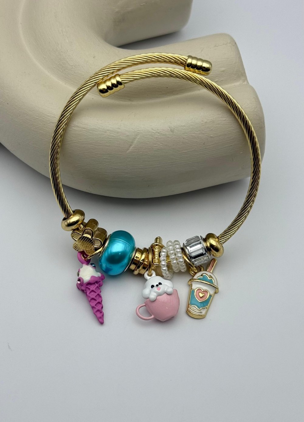 Çelik Gold Sevimli Charmlı Pandora Bileklik - 26blk29