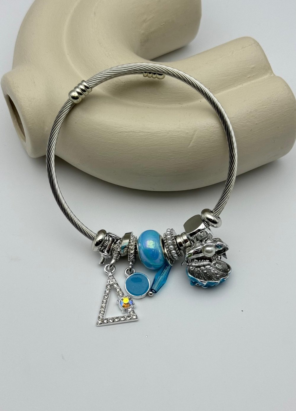 Çelik Silver Taşlı Üçgen Mavi İstiridye Charmlı Pandora Bileklik - 26blk61