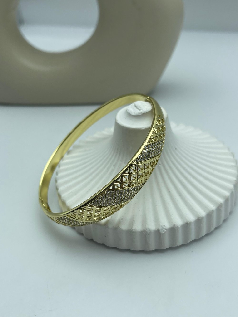 geometrik zarafet xuping gold kelepçe 26xpke12
