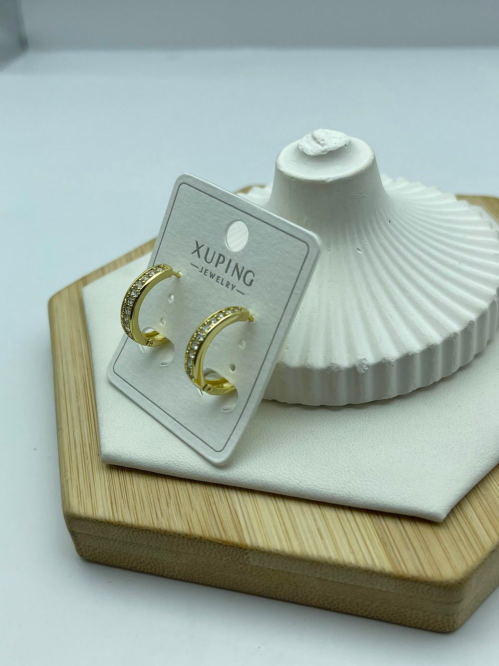 ince taşlı xuping gold küpe 26xpkp159