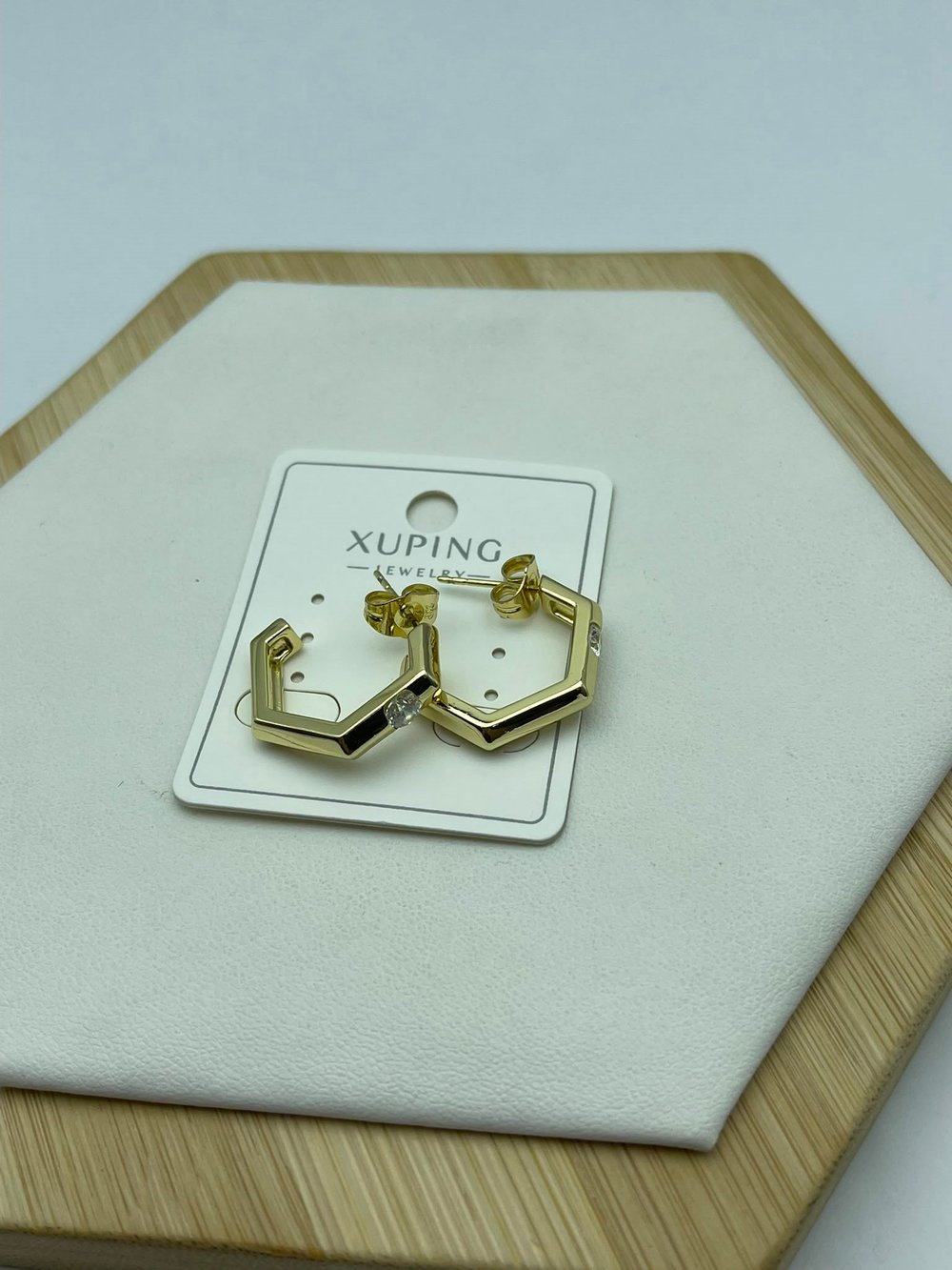 köşeli xuping gold küpe 26xpkp161