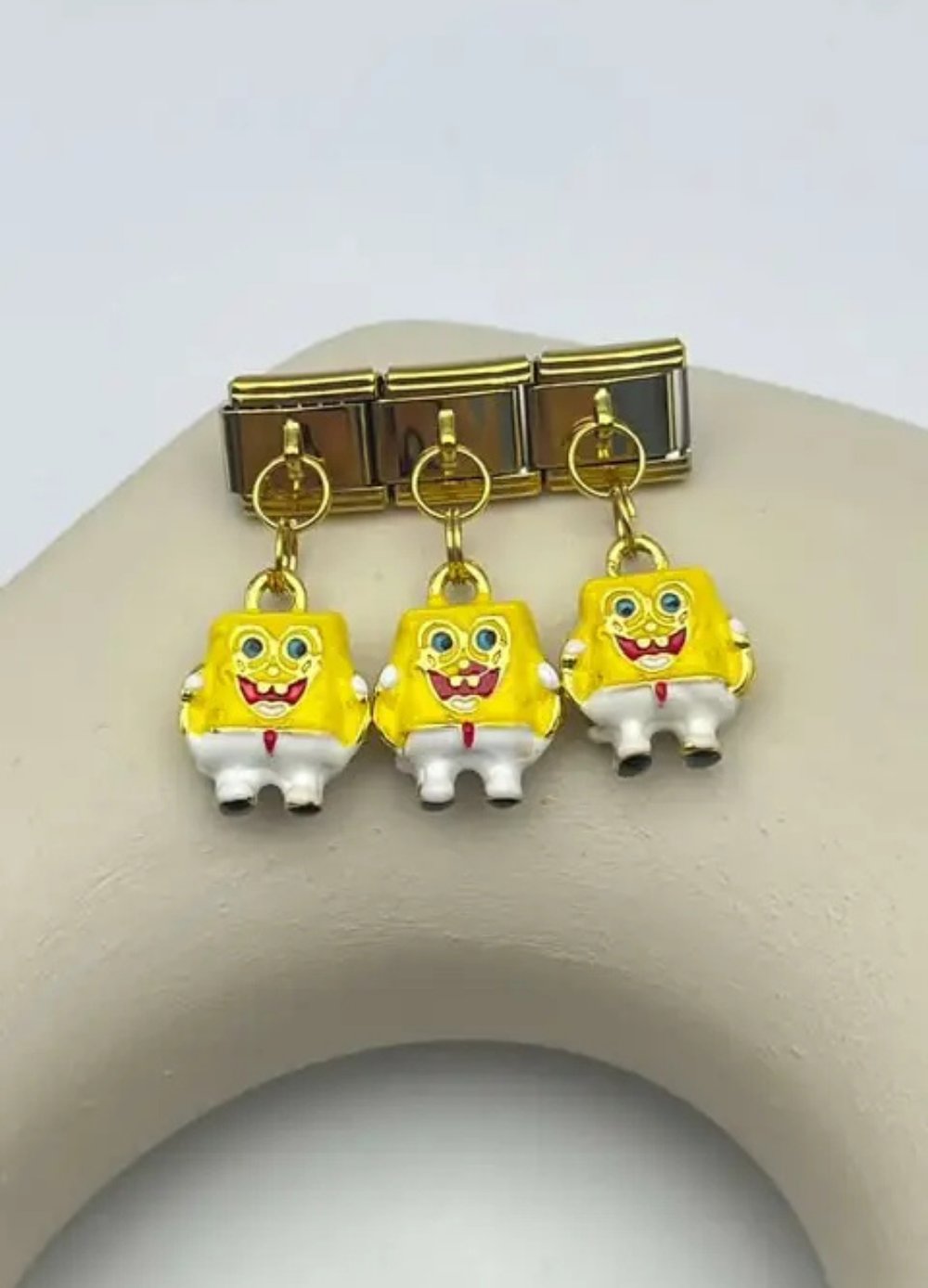 Nomi Charm