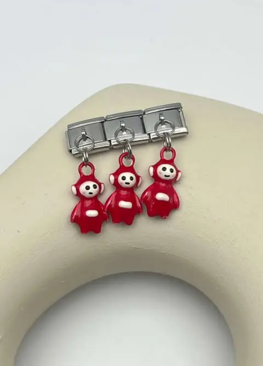 Nomi Charm
