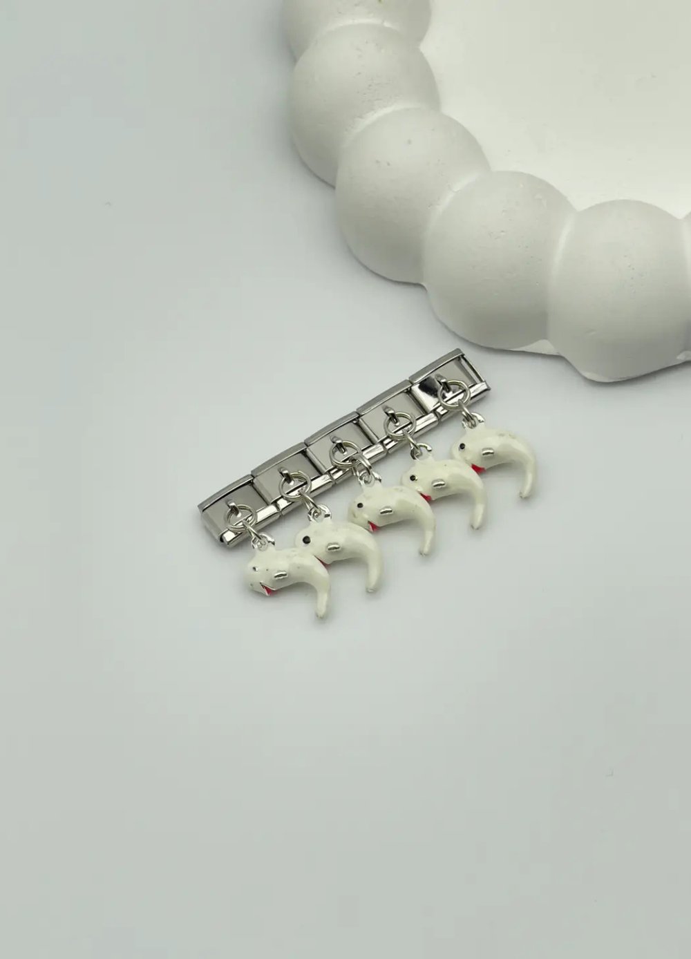 Sallantılı Nomi Charm