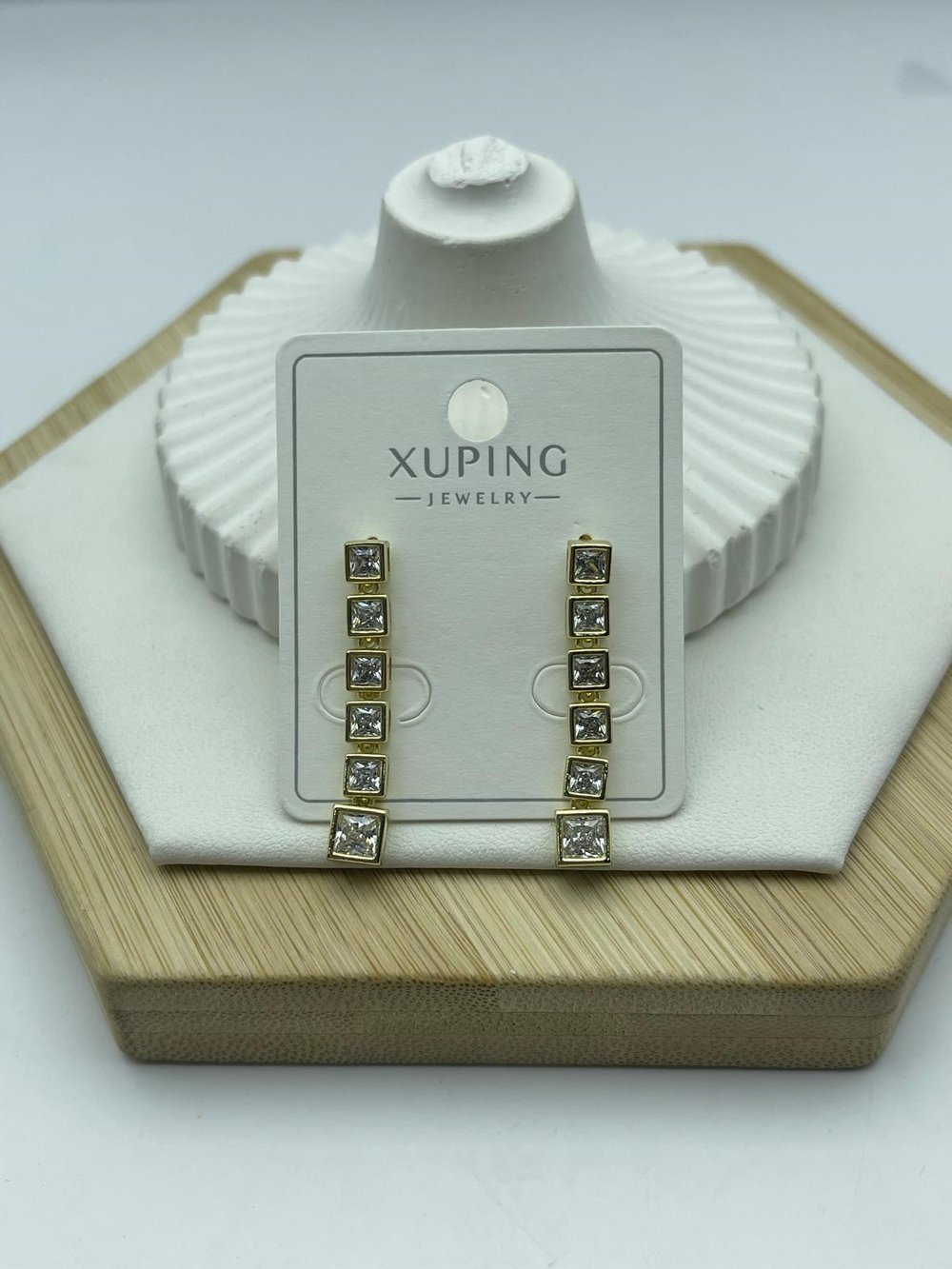 uzun kare taşlı xuping gold küpe 26xpkp90