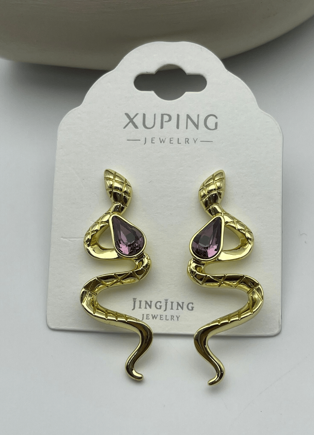 Xuping Gold Mor Taşlı Yılan Küpe - 25xpkp348