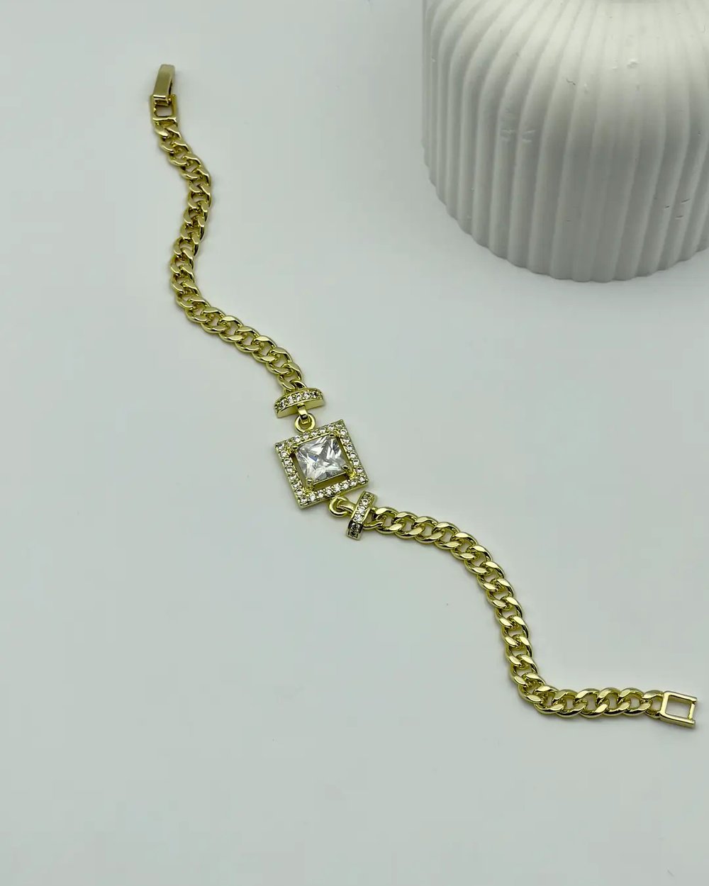 Xuping Ymz Gold Kare Taşlı Bileklik - 25-ymzb45