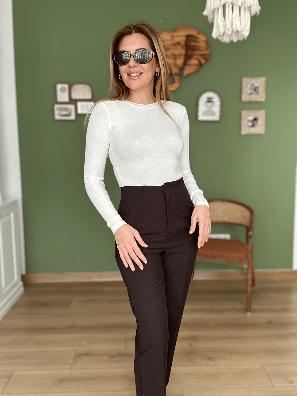 Ekru Uzun Kollu Bodysuit