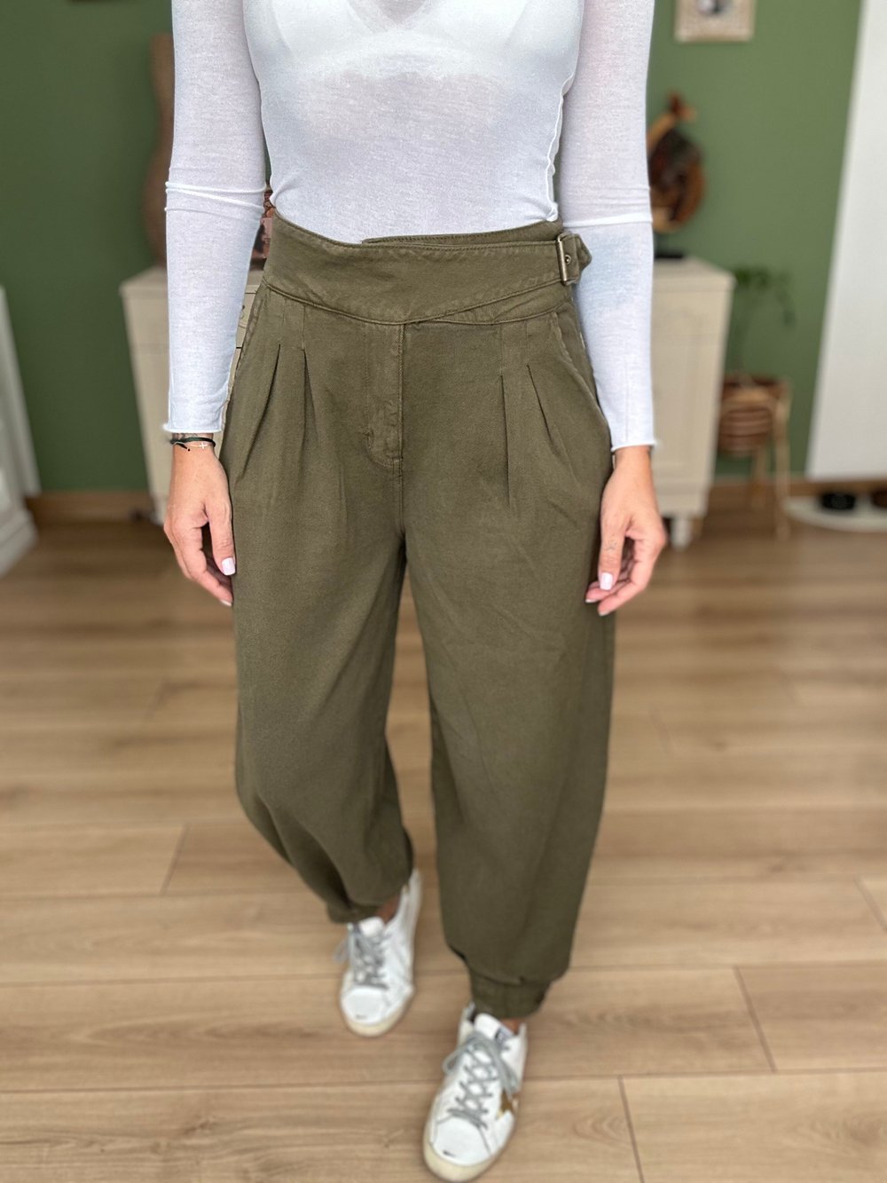 Kuşaklı Yeşil Jogger Pantolon
