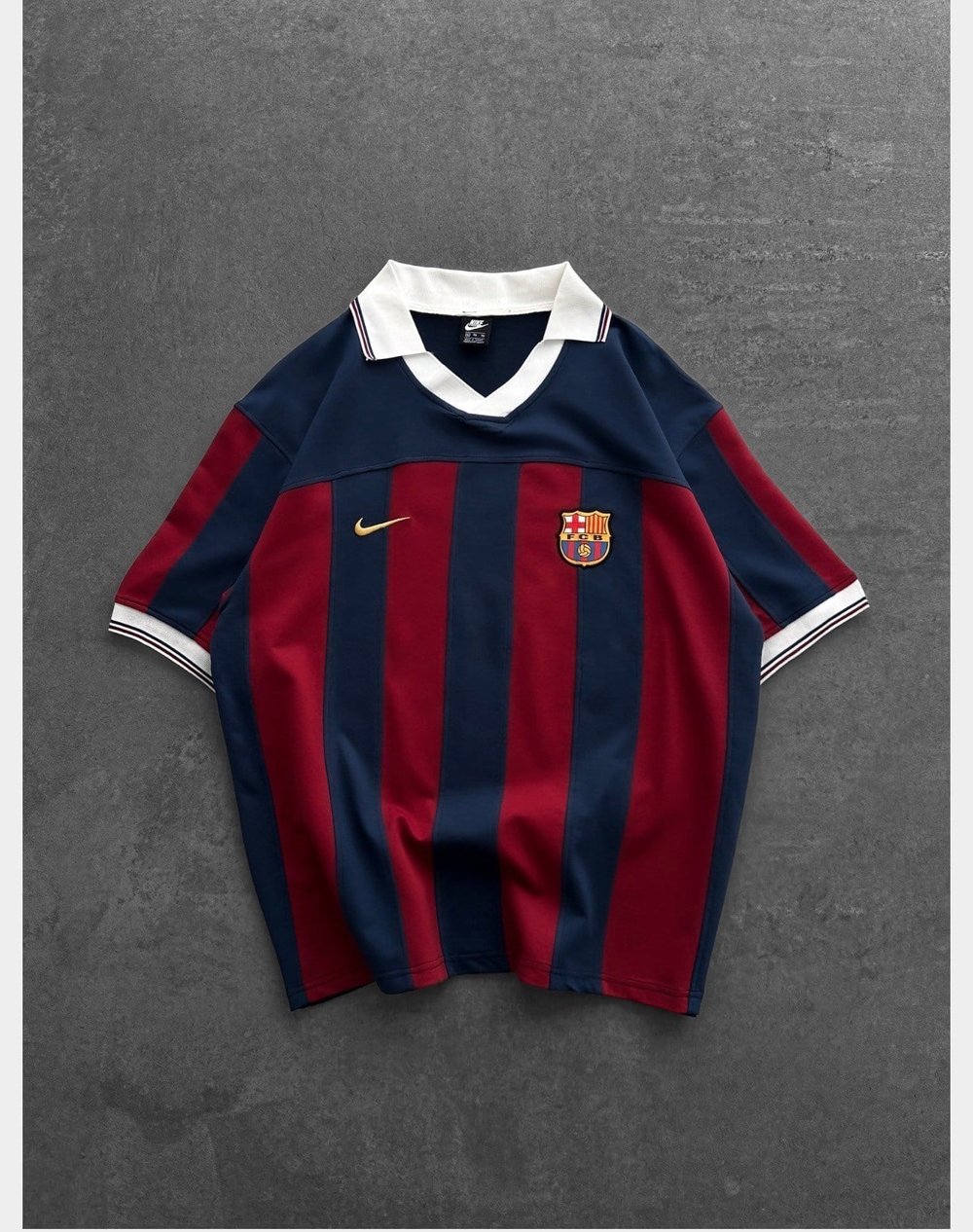 KESİK BARCELONA TSHİRT