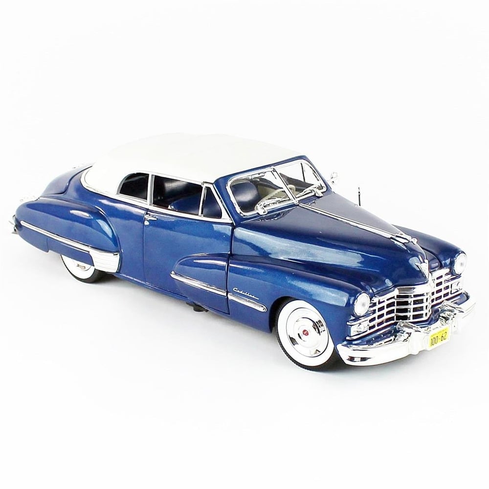 AutoWorld AW274 1/18 Ölçek, 1947 Cadillac SRS 62 Soft Top, Blue, Sergilemeye Hazır Metal Araba Modeli