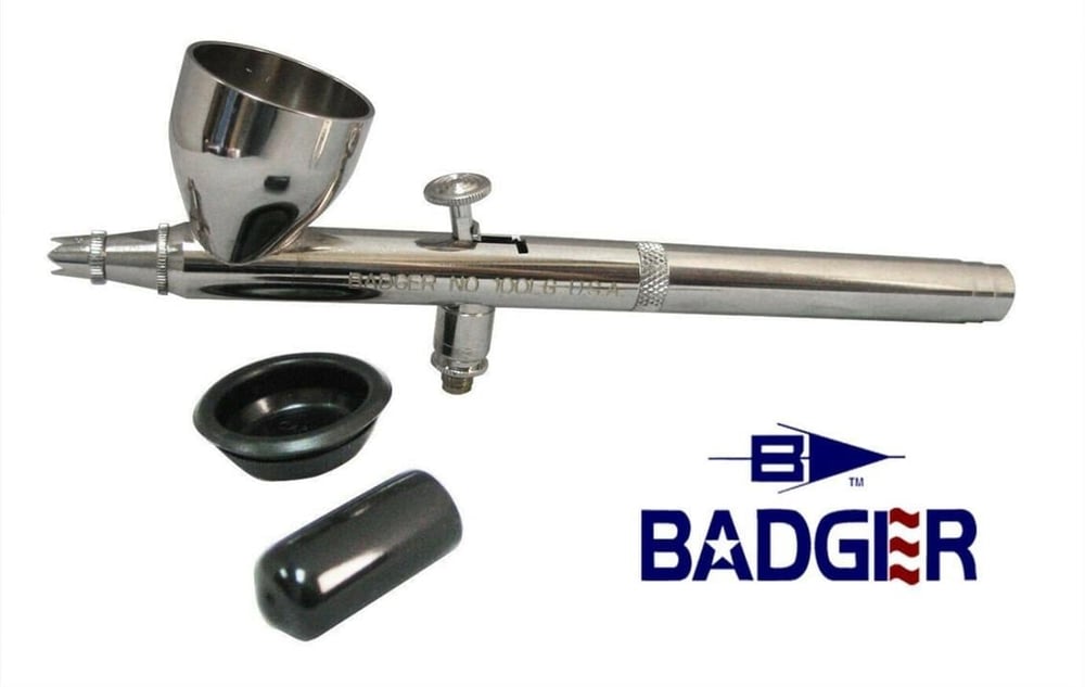 Badger 100-5 Üstten Besleme, İnce Nozul, 4.75 ml. Büyük Hazneli, Çift Tetikli Boya Tabancası