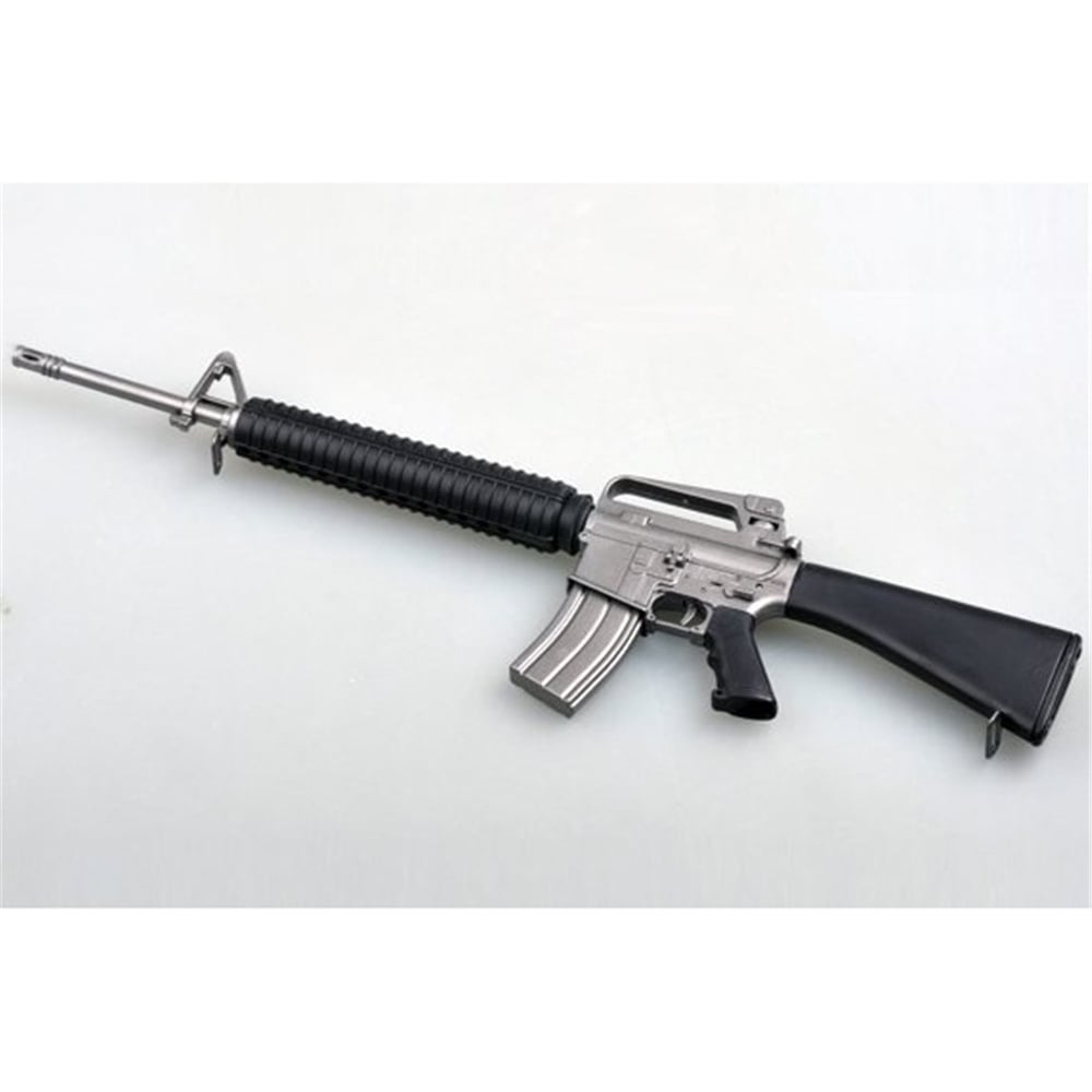 Easy Hobby 39106 1/3 Ölçek,  M16A2 Silahı, Sergilemeye Hazır Plastik Model