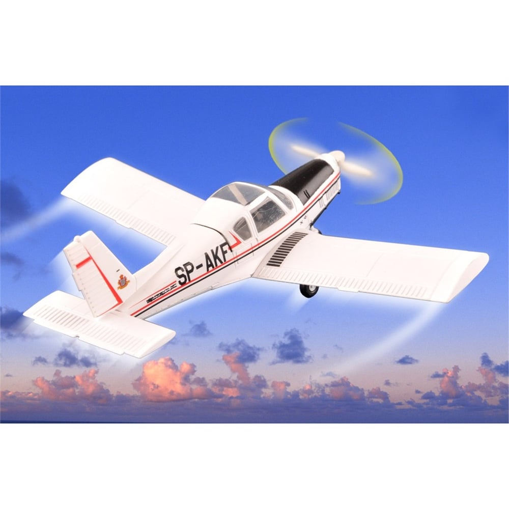 Hobbyboss 80299 1/72 Ölçek, ZLIN Z-42M, Sivil Eğitim Uçağı Plastik Model Kiti