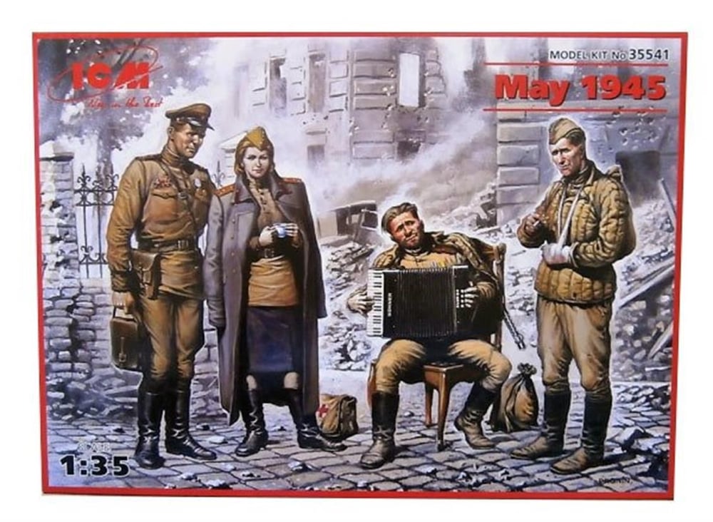 ICM 35541 1/35 Ölçek, May 1945 4 figures 1 officer 2 soldier