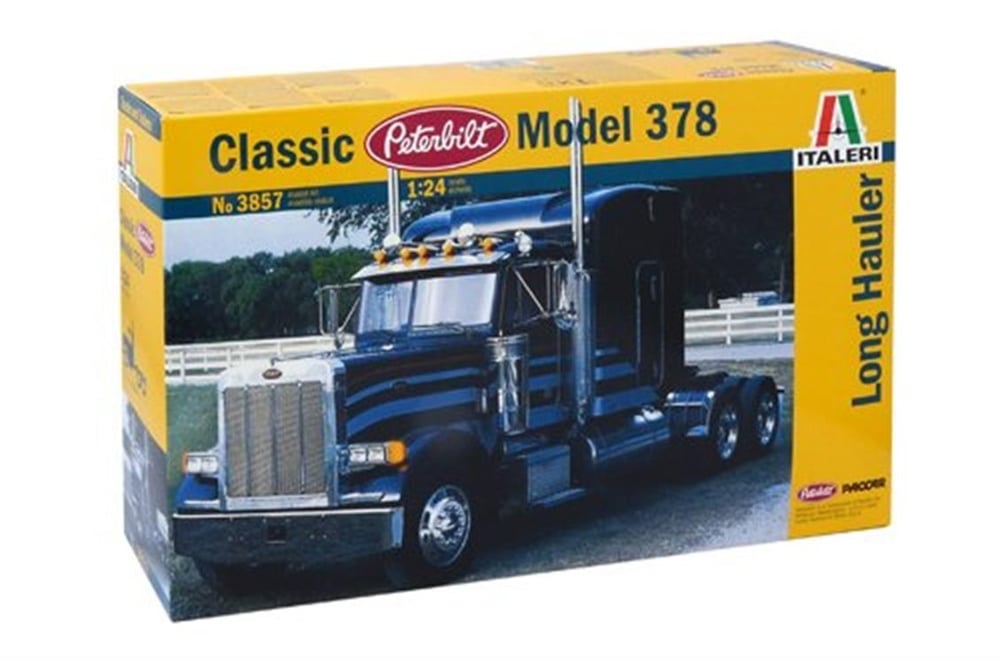 Italeri 3857S 1/24 Ölçek, Klasik Peterbilt 388 (Long Hauler) Çekici, Plastik Model kiti