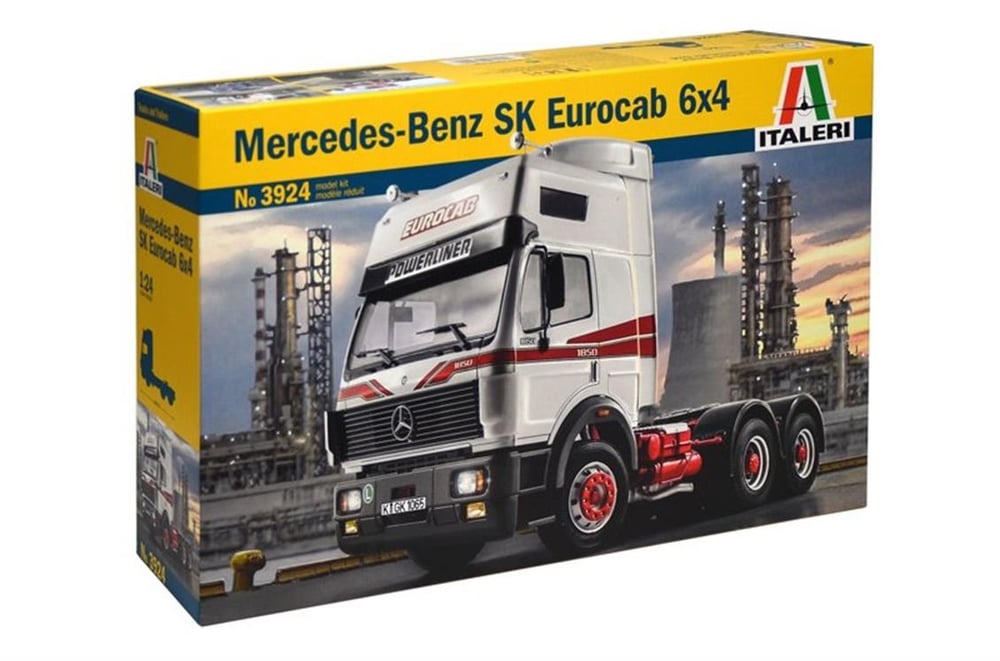 Italeri 3924S 1/24 Ölçek, Mercedes-Benz SK Eurocab 6x4 Çekici, Plastik Model kiti