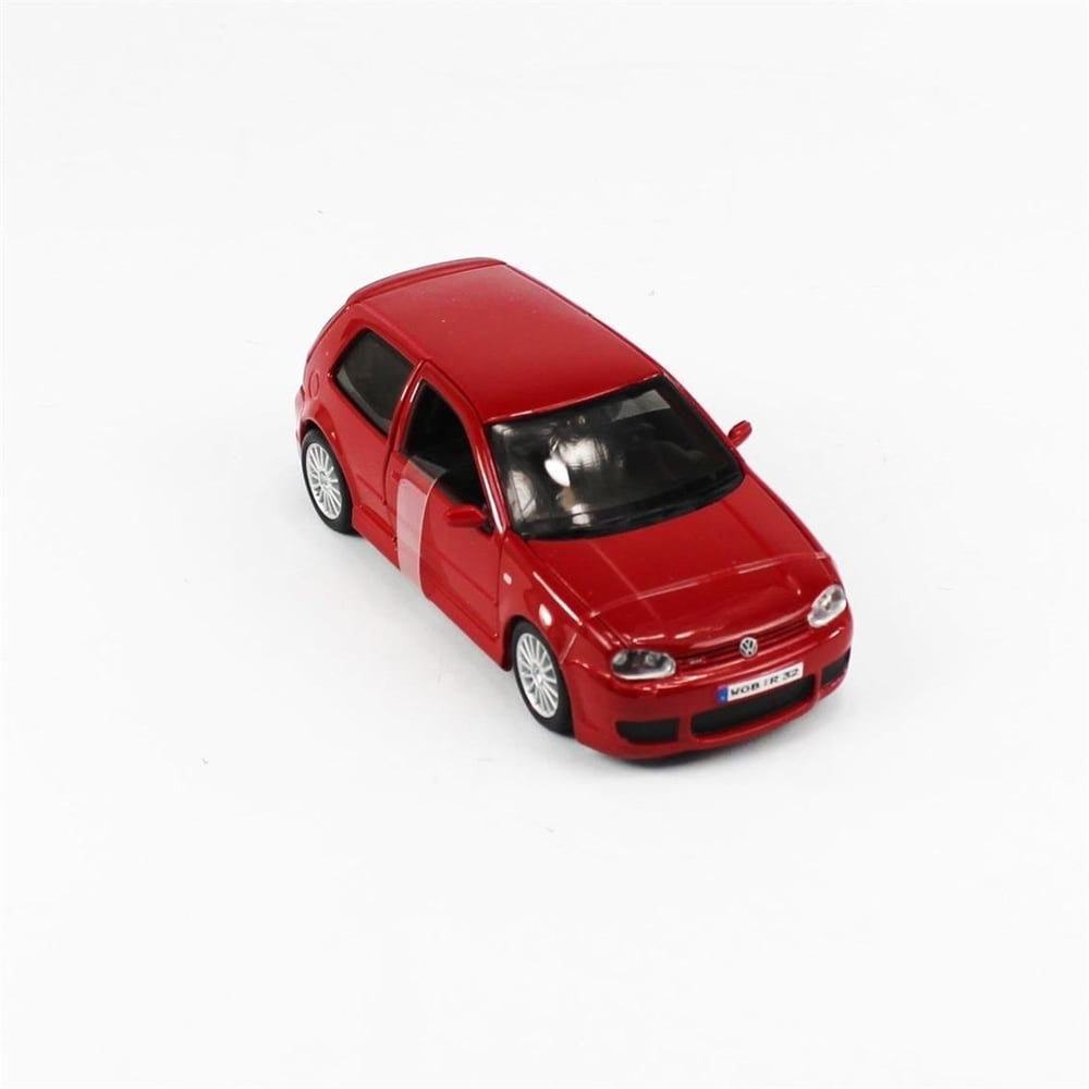 Maisto 31290 1/24 Ölçek, Volkswagen Golf R32, Kırmızı, Sergilemeye Hazır Metal Araba Modeli
