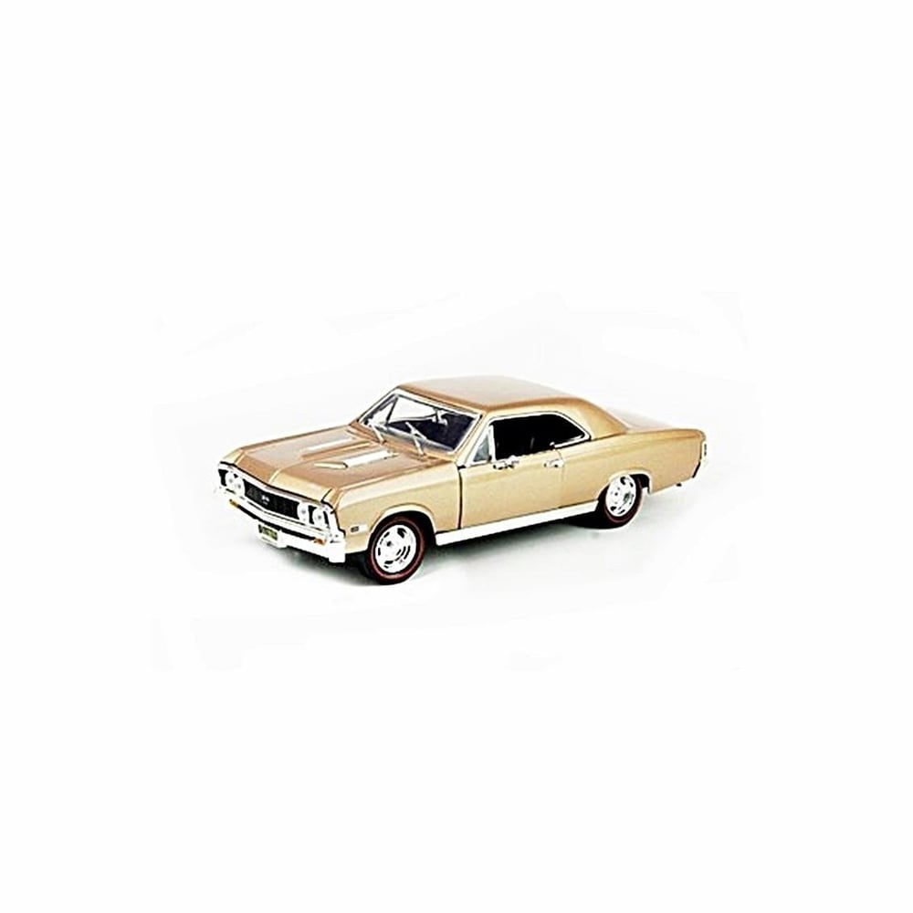 Motormax 73104 1/18 Ölçek, 1967 Chevrolet Chevelle S396, Altın Kahve, Sergilemeye Hazır Metal Araba Modeli