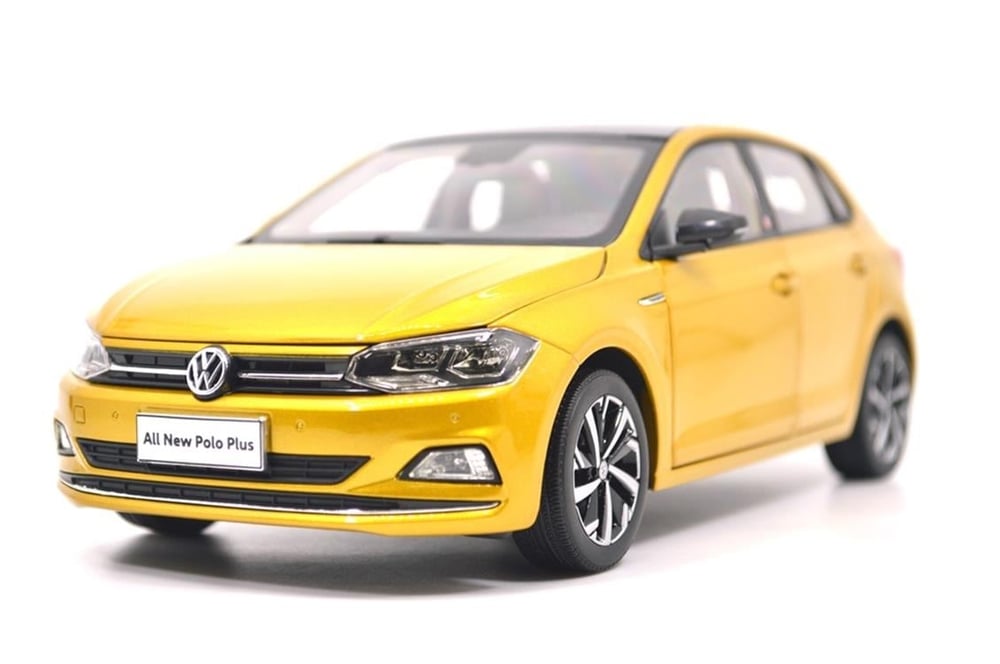 Paudi Model 2578GL 1/18 Ölçek, Volkswagen Polo Plus, Altın, Sergilemeye Hazır Metal Araba Modeli