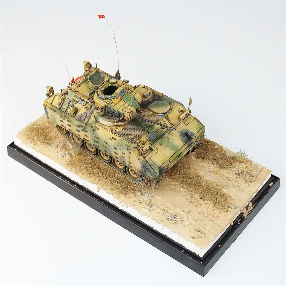 QD283 1/35 Ölçek, Diaromalı, Nato AIFV , Afv Club, Sergilemeye Hazır Diorama